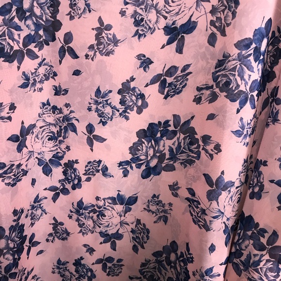 David‎ and Young sheer poncho - Picture 4 of 6